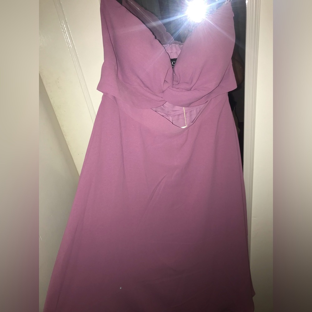 Lilac color size med strapless dress from Vici. Never worn. A-line silhouette